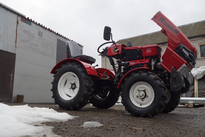Минитрактор Rossel Xt-184D